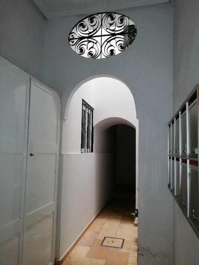 Apartamento Callejon Del Beso Sevilha Exterior foto